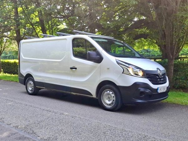 Renault Trafic 2018 DOE 8/26 364013632