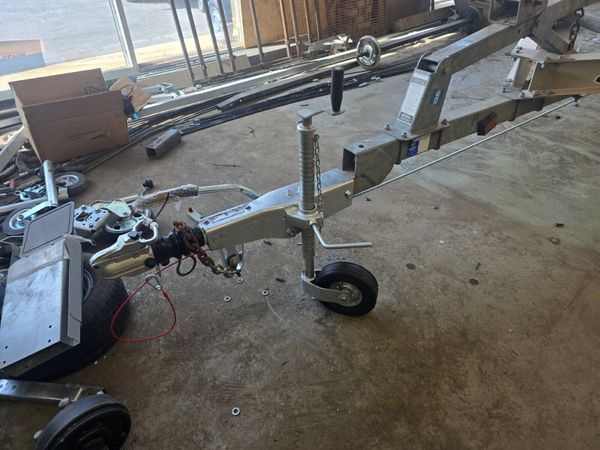 Boat trailers Servicing 364426657