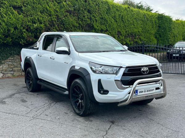 2022 Toyota Hilux 2.4 SR5 Manual 365073056