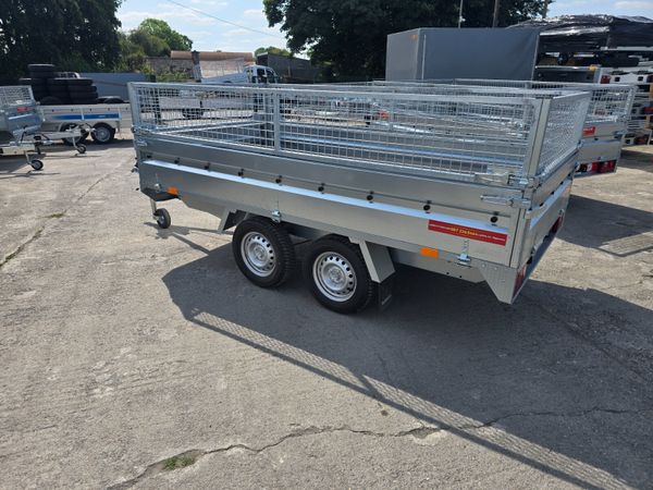Dropside trailer 365085946