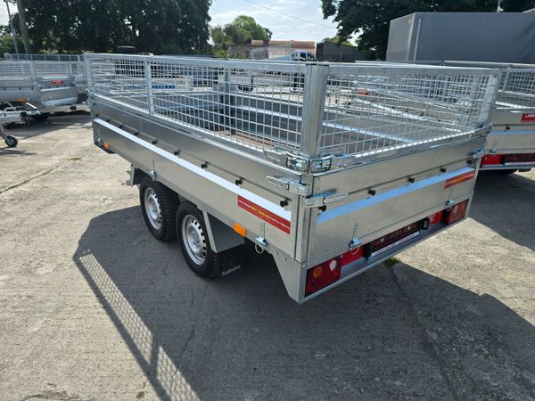 Dropside trailer 365085947