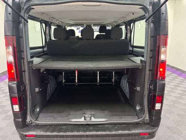 231 RENAULT TRAFFIC LWB 9 SEATER BUSINESS 365251445