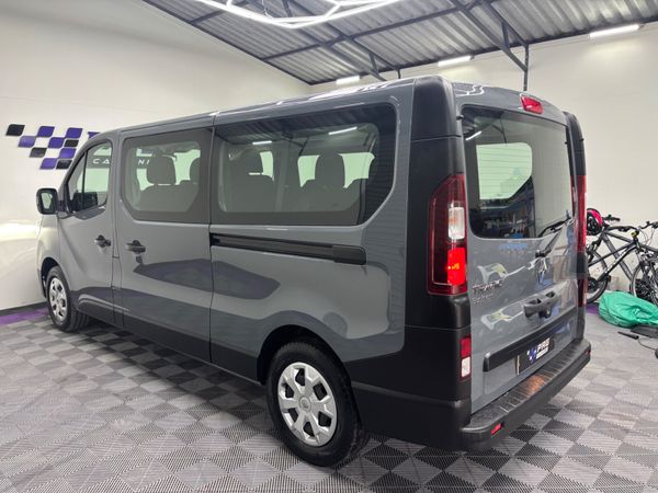 231 RENAULT TRAFFIC LWB 9 SEATER BUSINESS 365251451