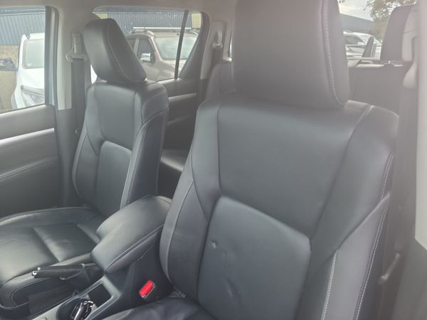 Toyota Hilux 2.8 D4D SR5 "Extras" 365468862