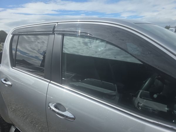 Toyota Hilux 2.8 D4D SR5 "Extras" 365468863