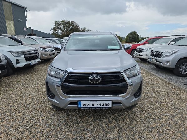 Toyota Hilux 2.8 D4D SR5 "Extras" 365468882