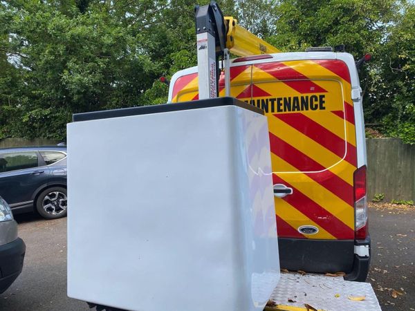 Ford Transit 2021 cherry picker 365476401