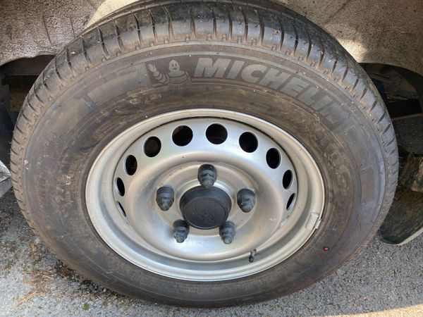 Ford Transit 2021 cherry picker 365476406