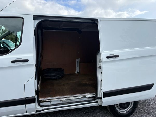 Ford Transit Custom 365498582