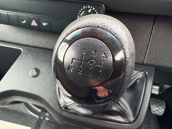 Mercedes-Benz Sprinter 365773734