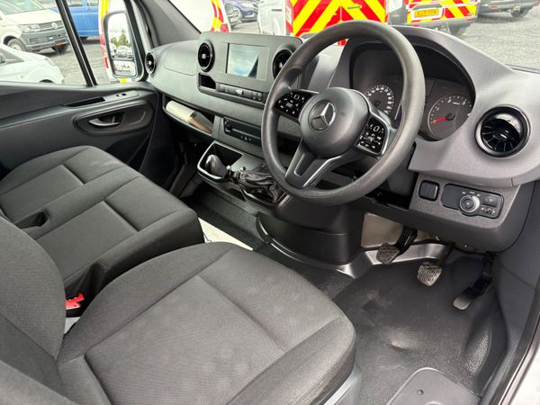 Mercedes-Benz Sprinter 365773735