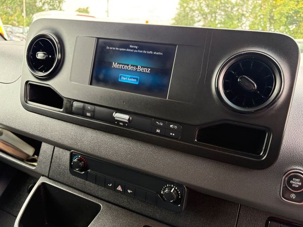 Mercedes-Benz Sprinter 365773736