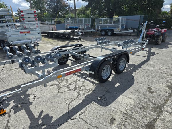 Boat trailers Servicing 365887793