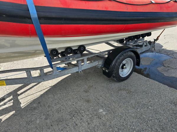 Boat trailers Servicing 365887817