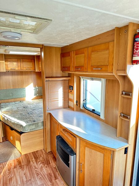 ✨STUNNING COMPASS CORONA 4 BERTH FIXED BED✨ 365810134