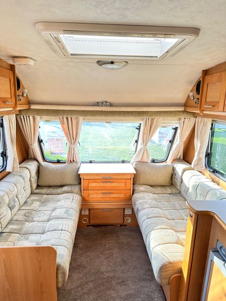 ✨STUNNING COMPASS CORONA 4 BERTH FIXED BED✨ 365810137