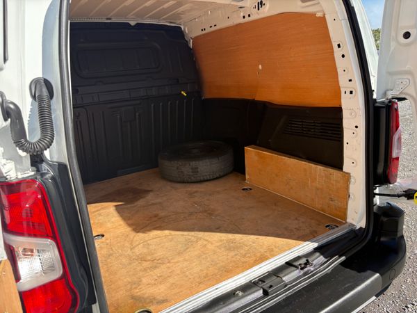 Peugeot Partner 366047301