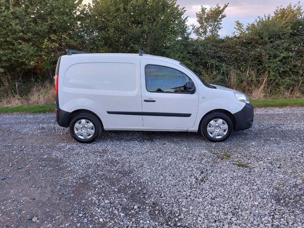 Renault Kangoo 2018 New CVRT and Taxed 366048005
