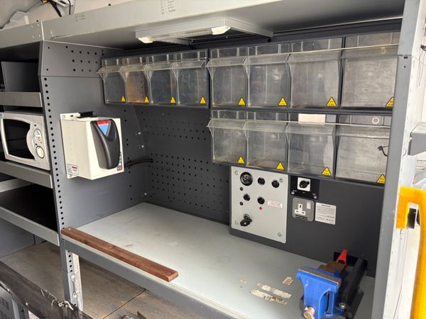 Van shelving 366141755