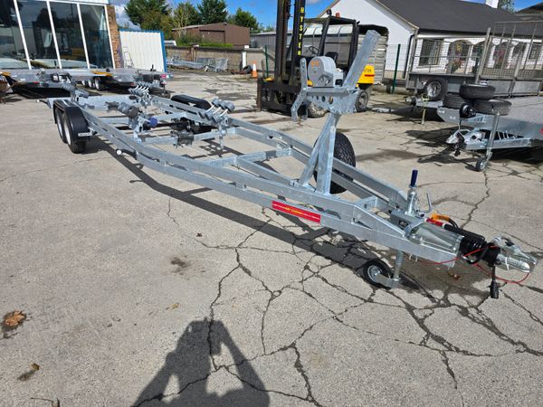 Boat Trailers 366490678
