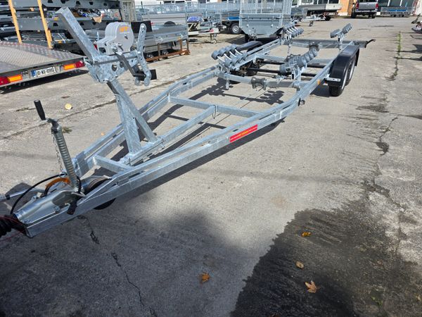 Boat Trailers 366490691