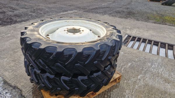 New Holland Wheels and Tyres 366595386