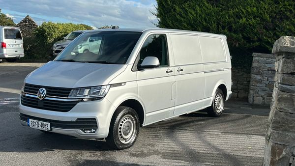 2020 Vw Transporter 4 Motion 366736819