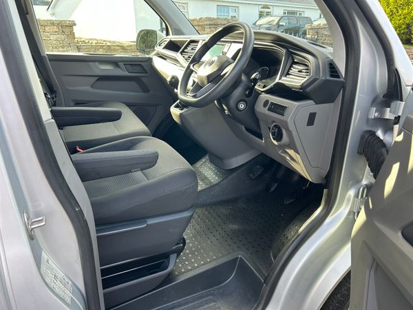 2020 Vw Transporter 4 Motion 366736825