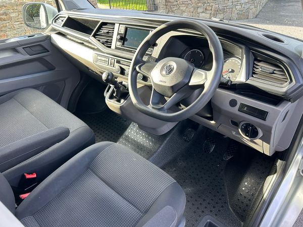 2020 Vw Transporter 4 Motion 366736829