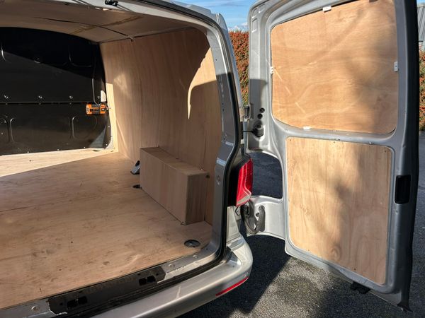 2020 Vw Transporter 4 Motion 366736831