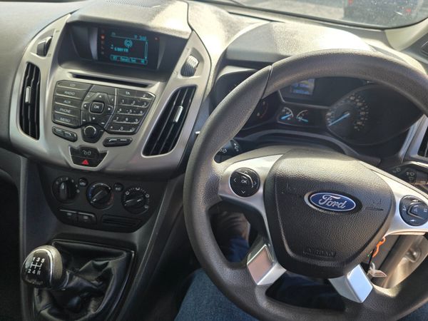 Ford Transit 2015 366953232