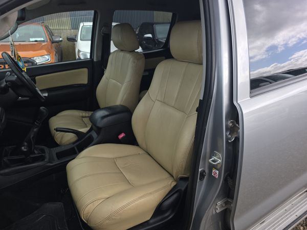 Toyota Hilux 3.0 D4D SR5 367114081