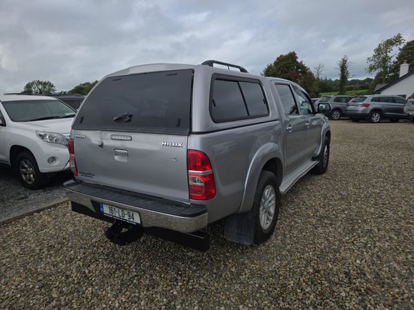 Toyota Hilux 3.0 D4D SR5 367114100