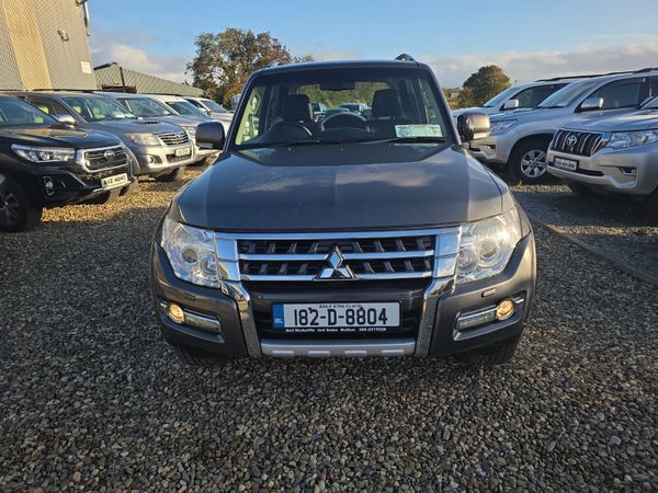 Mitsubishi Pajero 3.2 DiD SWB 367130074