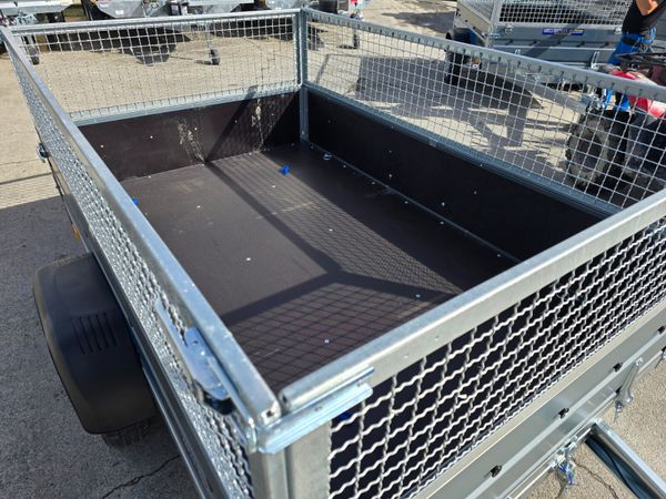 Just in new 4ft7 x 7ft3 trailers 367347216