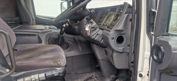 Scania 94D 367370426