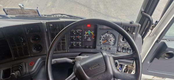 Scania 94D 367370427