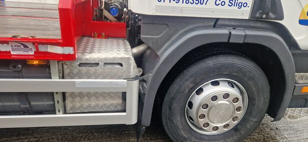 Scania 94D 367370517