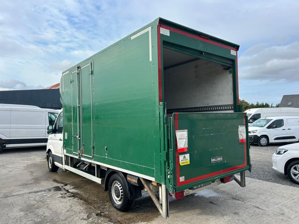 Man Tge Box van with tail lift 367542384