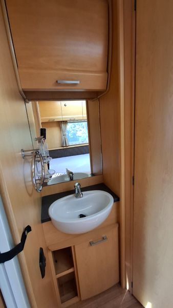 Elddis Crusader Aurora fixed bed caravan 367753307