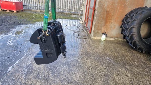 CASE Farmall weights 367798725