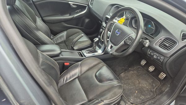 2015 Volvo V40 2.0d Diesel For Breaking! 367842994