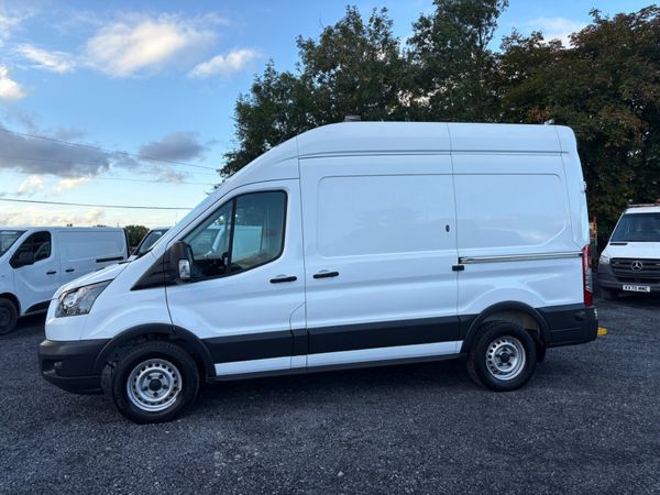 Ford Transit MWB High Roof 368061052