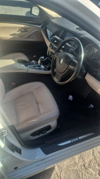 2015 BMW 5 SERIES F10 520D FOR BREAKING! 368097544