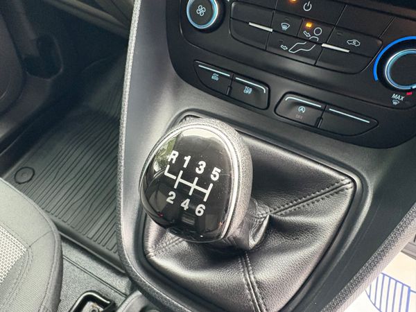 Ford Transit Connect 368035656