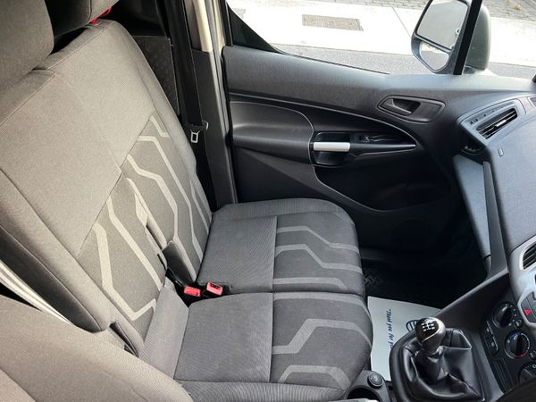 Ford Transit 2017 ( CVRT 26/09/26) 368149781