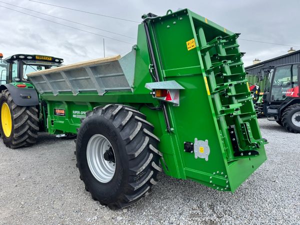 Cross 900 Muckspreader 368309608