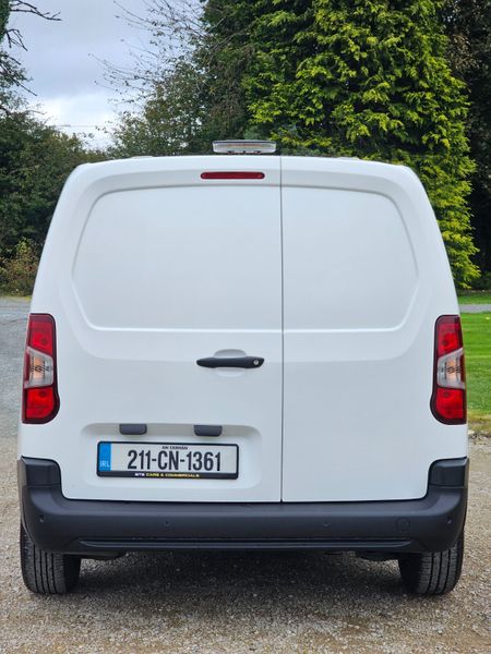 Citroen Berlingo 2021 368497535