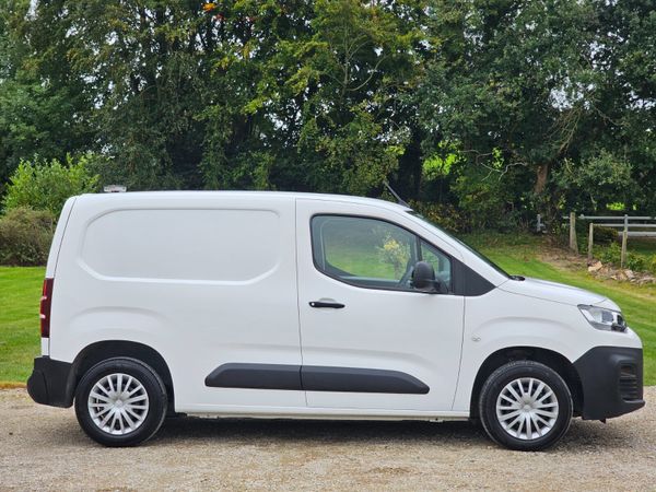 Citroen Berlingo 2021 368497537