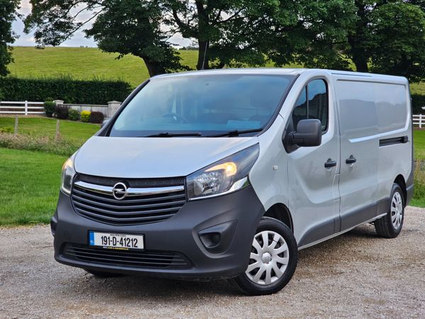 Opel Vivaro 2019 368534968